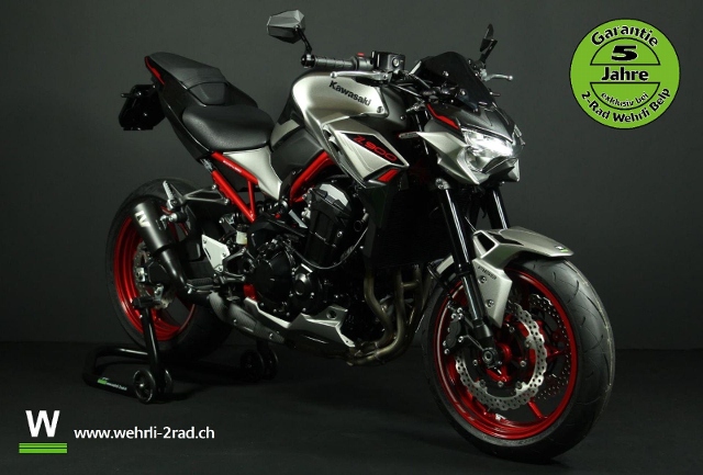 KAWASAKI Z 900 Naked New vehicle