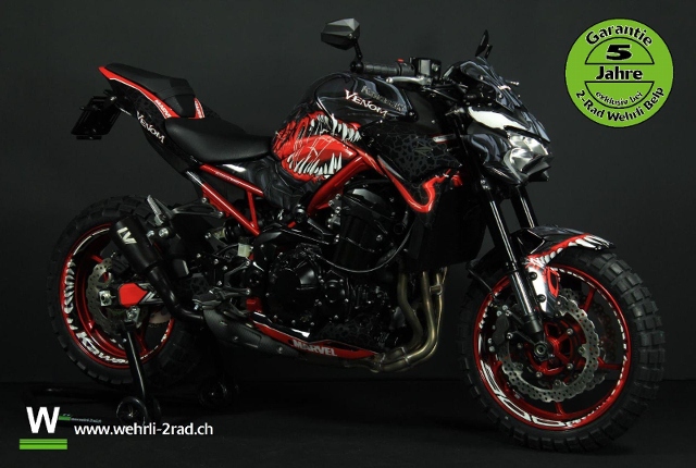 KAWASAKI Z 900 Naked Moto nuova
