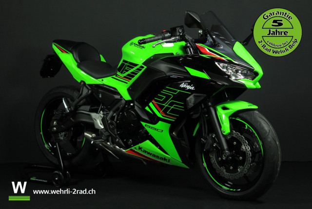 KAWASAKI Ninja 650 Sport Moto nuova