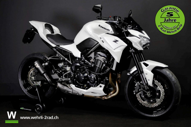 KAWASAKI Z 900 Naked New vehicle