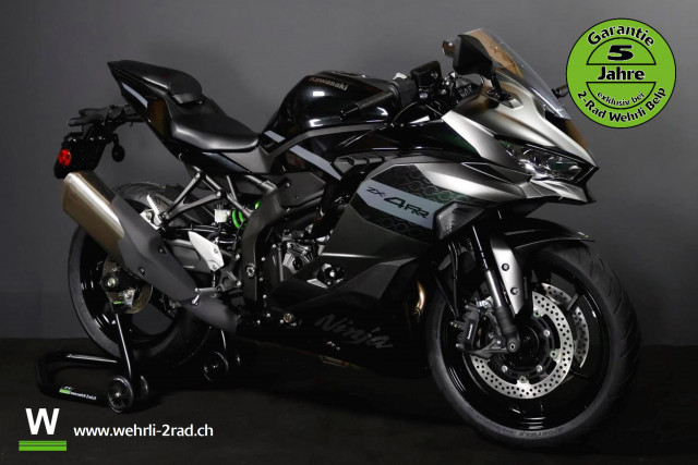 KAWASAKI Ninja ZX-4RR Sport Neufahrzeug