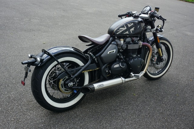 TRIUMPH Bonneville Bobber 1200 TFC Retro Moto nuova