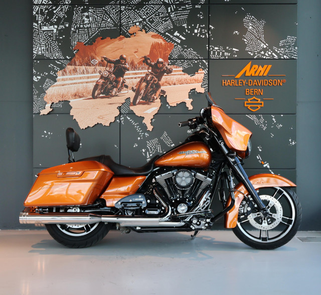 HARLEY-DAVIDSON FLHXS 1690 Street Glide Special Touring Occasion