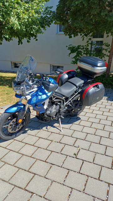 TRIUMPH Tiger 800 XRT Enduro Occasion TRIUMPH Tiger 800 XRT Enduro Occasion