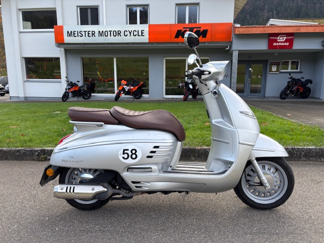 PEUGEOT Django 125 Roller Occasion