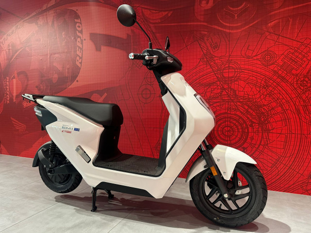 HONDA EM1 e Scooter Moto nuova