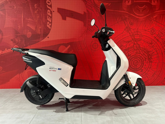 HONDA EM1 e Scooter Moto nuova