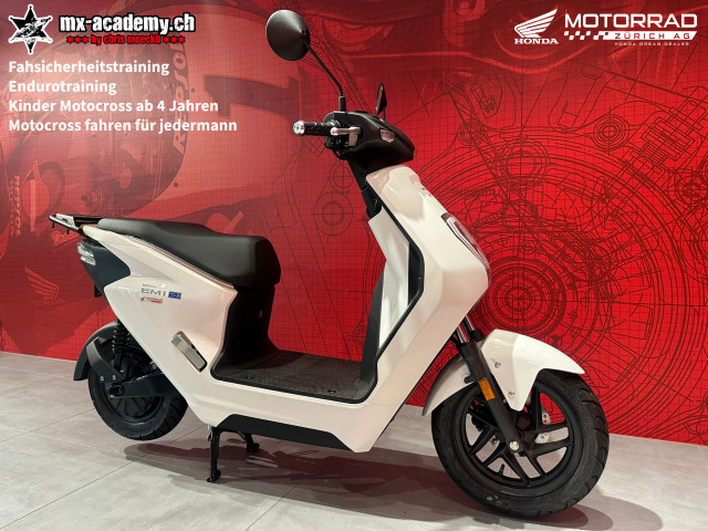HONDA EM1 e Scooter New vehicle
