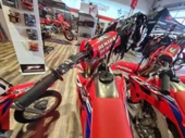 HONDA CRF 250 R Motocross Neufahrzeug