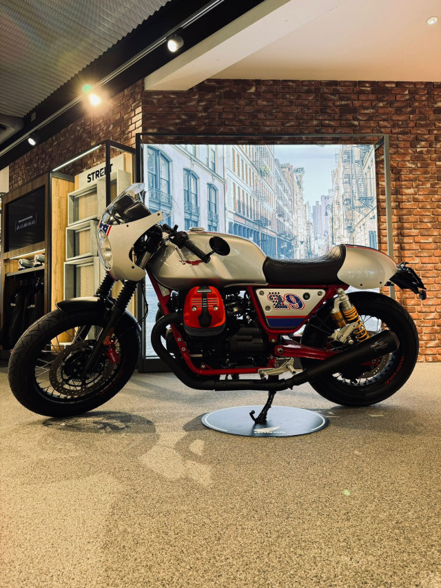 MOTO GUZZI V7 III Racer Retro Usato