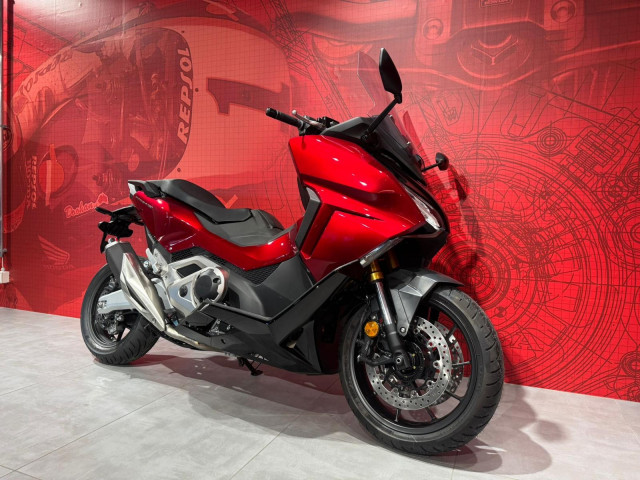 HONDA NSS 750 Forza Roller Neufahrzeug