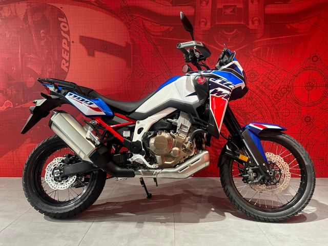 HONDA CRF 1100 L Africa Twin Tricolor Enduro Tageseinlösung