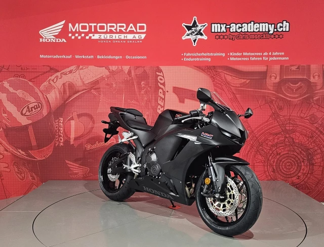 HONDA CBR 600 RR Sport Neufahrzeug