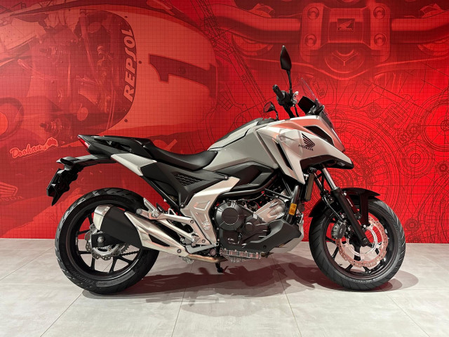 HONDA NC 750 XA Enduro Vorführfahrzeug