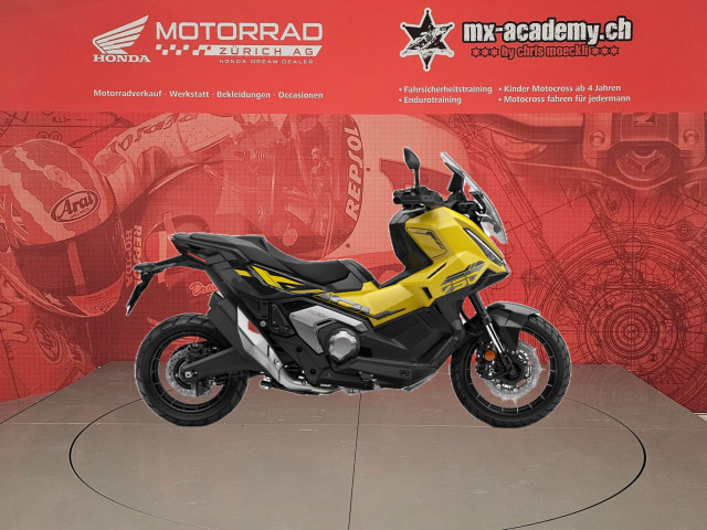 HONDA X-ADV 750 Roller Neufahrzeug