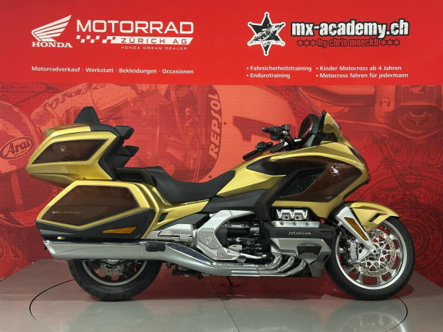 HONDA GL 1800 Gold Wing Tour DCT Touring Neufahrzeug HONDA GL 1800 Gold Wing Tour DCT Touring Neufahrzeug