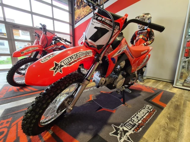 HONDA CRF 110 F Motocross Neufahrzeug