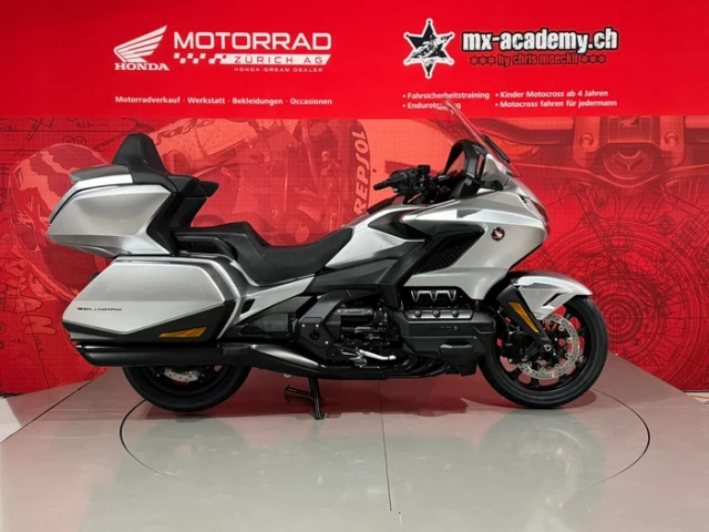 HONDA GL 1800 Gold Wing B DCT Touring Neufahrzeug