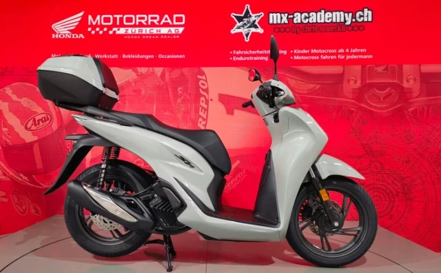 HONDA SH 125 Sporty Roller Neufahrzeug