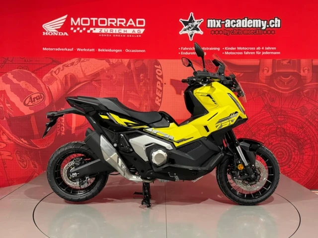 HONDA X-ADV 750 Roller Neufahrzeug