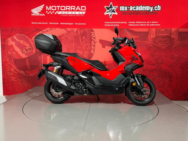 HONDA ADV 350 Roller Occasion