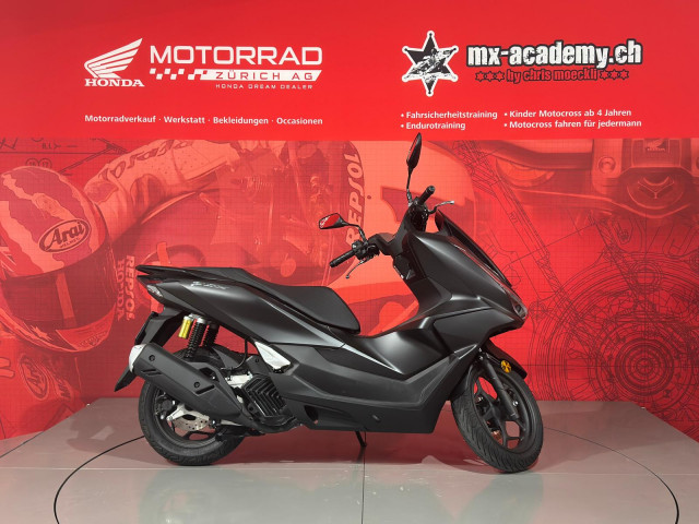 HONDA PCX 125 Roller Vorführfahrzeug