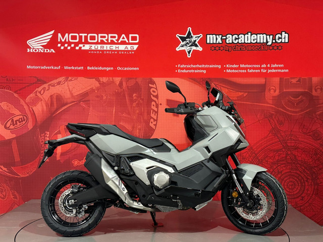 HONDA X-ADV 750 Roller Neufahrzeug