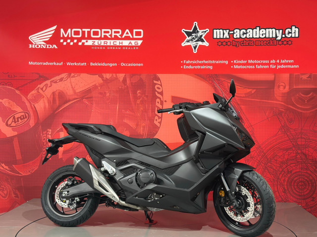 HONDA NSS 750 Forza Roller Neufahrzeug