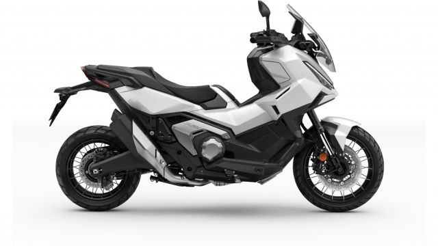 HONDA X-ADV 750 Roller Neufahrzeug