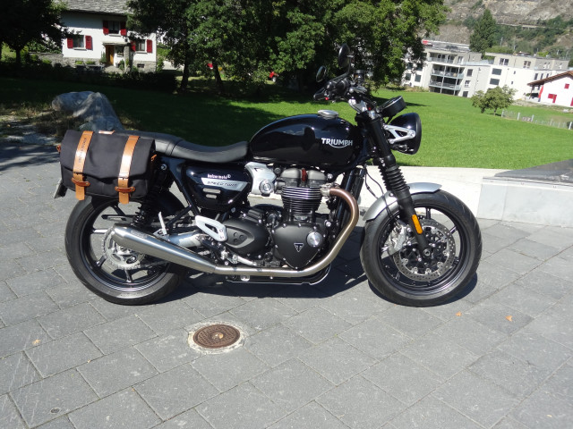 TRIUMPH Speed Twin 1200 Retro Used