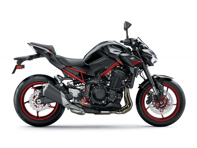 KAWASAKI Z 900 Naked Vorführfahrzeug