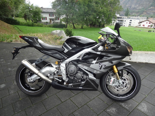 TRIUMPH Daytona 765 Moto2 Limited Edition Sport Occasion