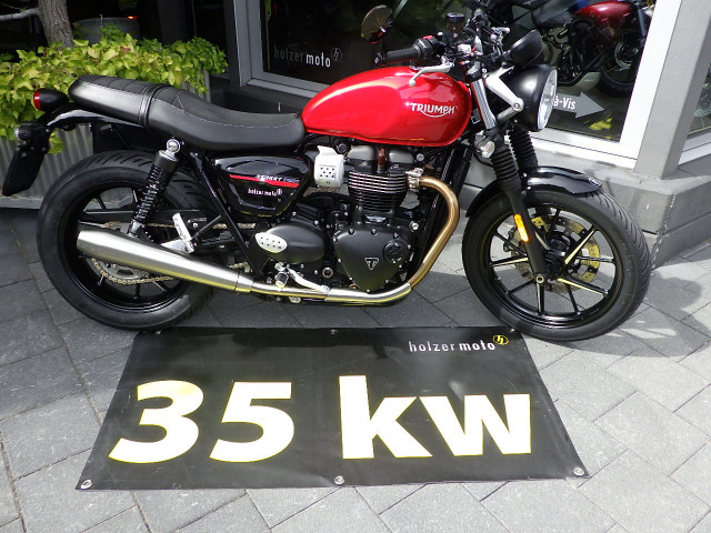 TRIUMPH Street Twin 900 Retro Occasion TRIUMPH Street Twin 900 Retro Occasion