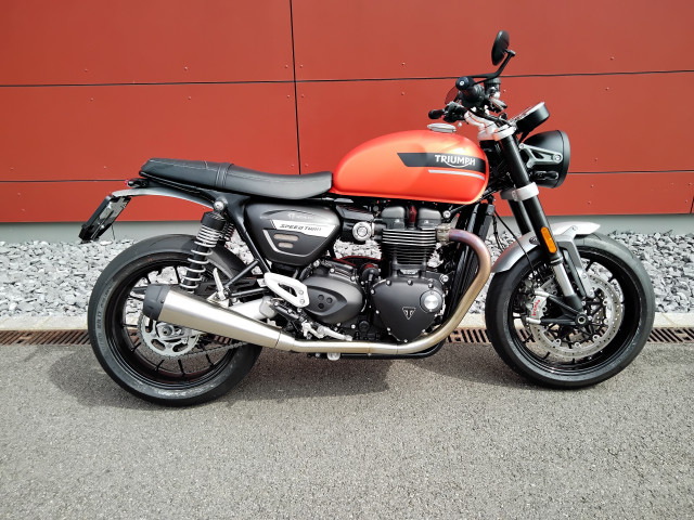 TRIUMPH Speed Twin 1200 Retro Modello dimostrativo