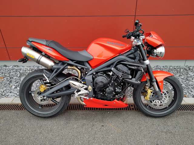 TRIUMPH Street Triple 675 R Naked Occasion