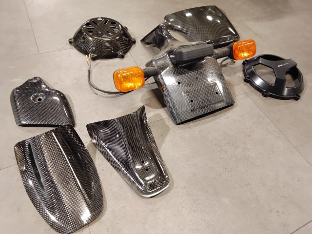Ducati 996/748 Carbonteile