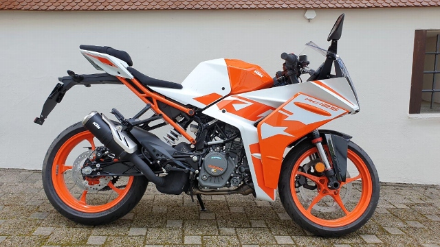 Ktm rc 125 orange deals and white