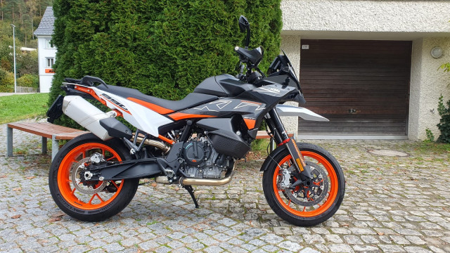 KTM 890 SMT Touring Demo vehicle