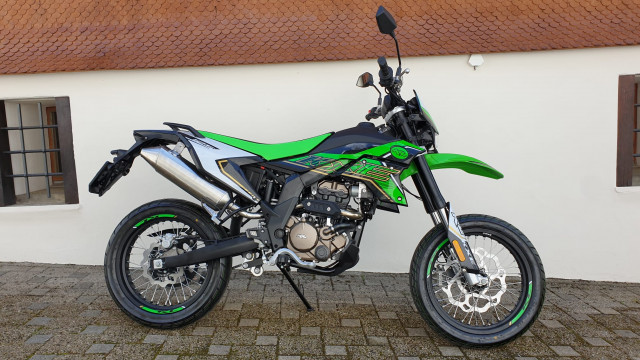 KL KXE 125 Supermoto Usato