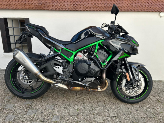 KAWASAKI Z H2 Naked Demo vehicle