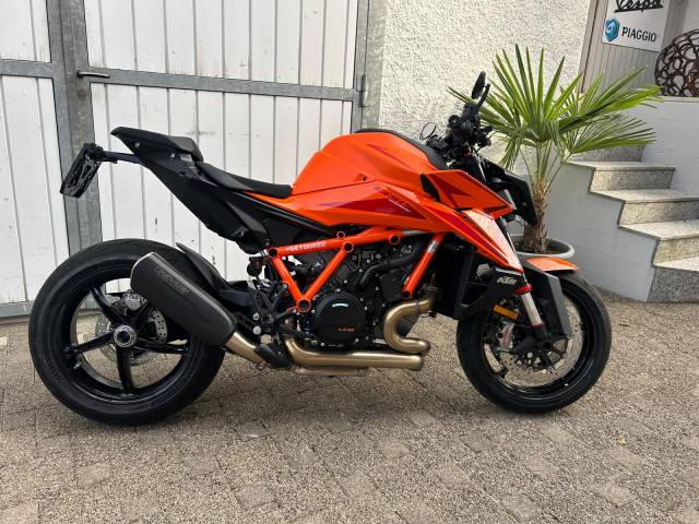 KTM 1390 Super Duke R Naked Modello dimostrativo