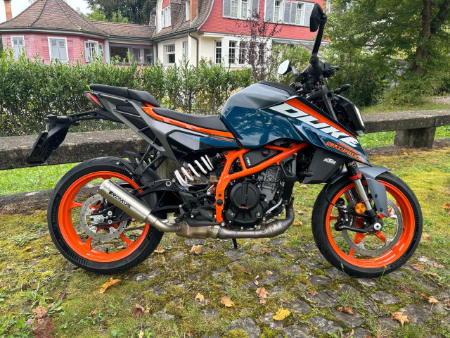 KTM 390 Duke Naked Modello dimostrativo