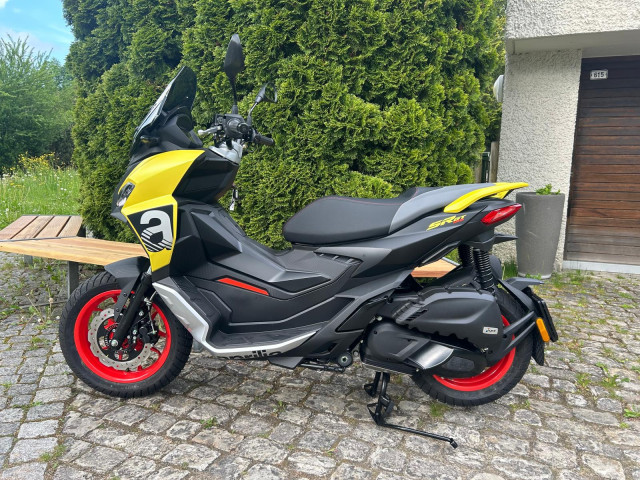 APRILIA SR GT Sport 125 Roller Occasion