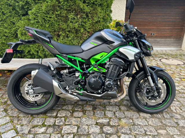 KAWASAKI Z 900 Naked Vorführfahrzeug KAWASAKI Z 900 Naked Vorführfahrzeug