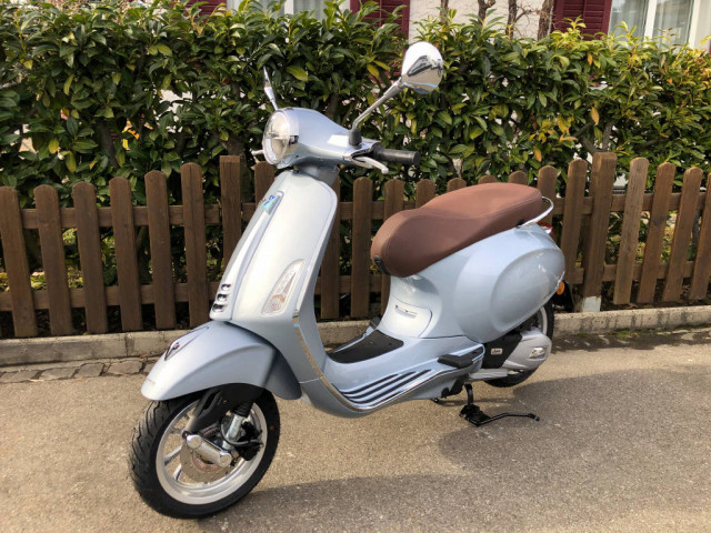 PIAGGIO Vespa Primavera 125 Scooter Moto neuve