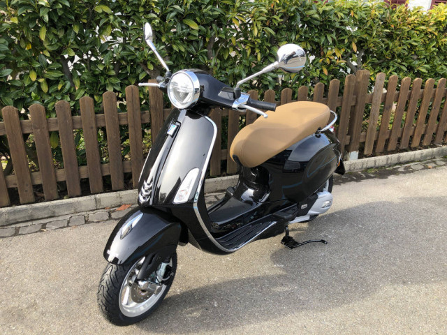 PIAGGIO Vespa Primavera 125 Roller Neufahrzeug