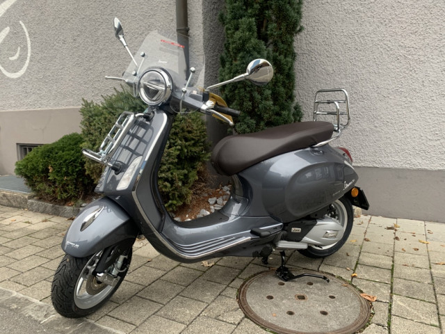 PIAGGIO Vespa Primavera 125 Scooter Moto nuova