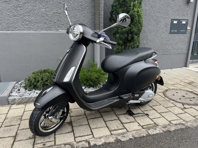 PIAGGIO Vespa Primavera 125 Scooter New vehicle