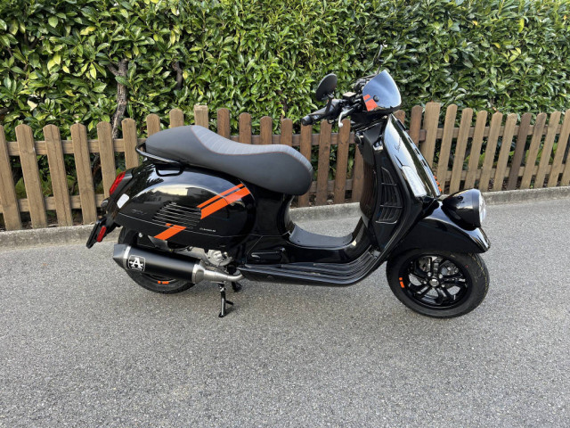 PIAGGIO Vespa GTV 300 HPE Scooter Moto nuova