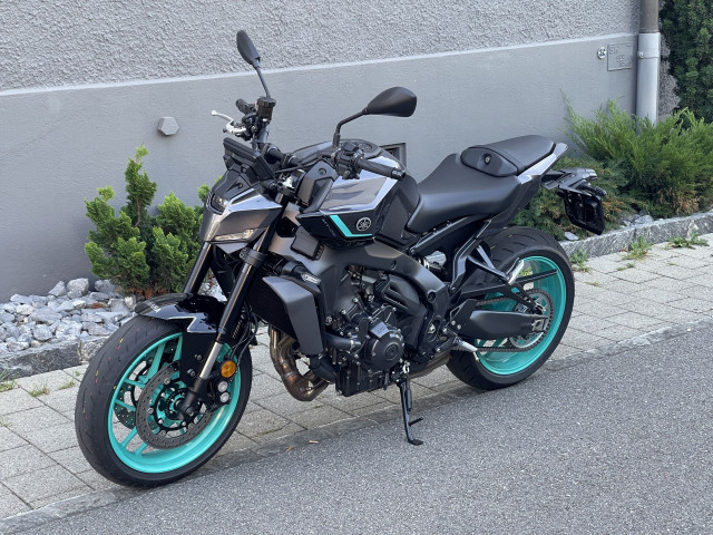 YAMAHA MT-09 Naked Neufahrzeug